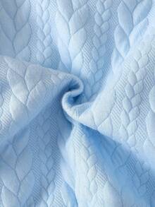 Conjunto informal de niño pequeño con chaqueta de béisbol de parches azul y blanco y pantalones de punto azul con estampado de oso de cintura elástica, adecuado para otoño/invierno, escuela, salidas diarias