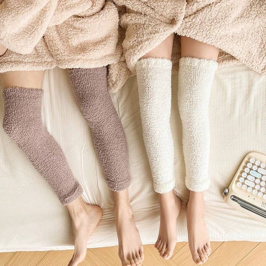 1 Pair Knee High Leg Warmers, Thermal Lined Leg Warmers For Knee, Thigh And Calf Protection, Unisex Thick Coral Fleece Long Leg Warmers, Simple Striped Knee Pads Leg Sleeves For Winter - Multicolor - View 1