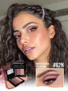 Misslyn 三色高显色眼影盘，轻松打造闪亮眼妆。质地柔滑易晕染，哑光、珠光和闪片三种妆效。适合派对、海滩、旅行、度假、露营和户外活动。玫瑰色包装，馈赠佳品。 - 62N - 查看 3