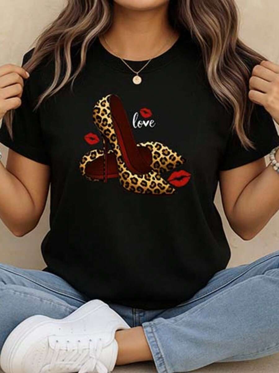 Camiseta de manga corta con estampado TACONES, de cuello redondo, playeras para mujer, blusas gráficas para mujer - Negro - Ver 1