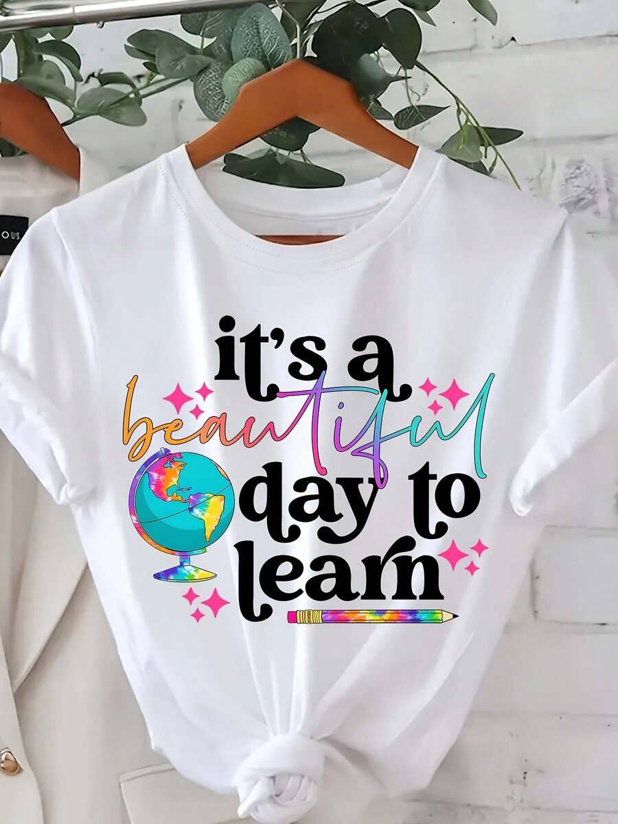Camiseta 100% algodón elegante de manga corta y cuello redondo para mujer con estampado de caballo y murciélago espeluznante - Top casual suave y ajustado para Halloween, ropa casual, fiestas temáticas - Lavable a máquina, comodidad para todas las estaciones, con diseño gráfico