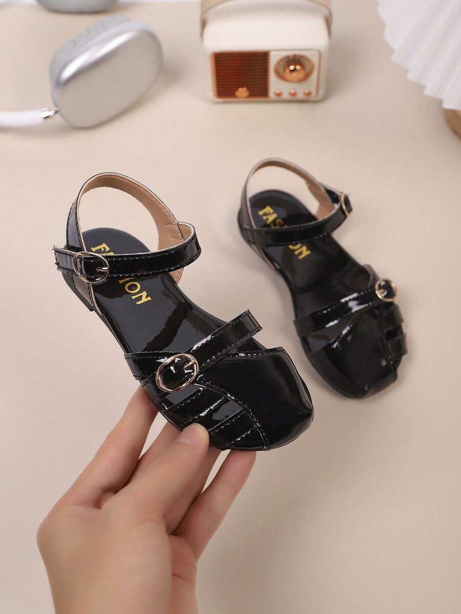 Sandalias de moda para niños para exteriores, zapatos planos de punta cuadrada para el verano, sandalias de una sola correa, nuevos zapatos para niñas, pantuflas de playa de moda - Negro - Ver 1