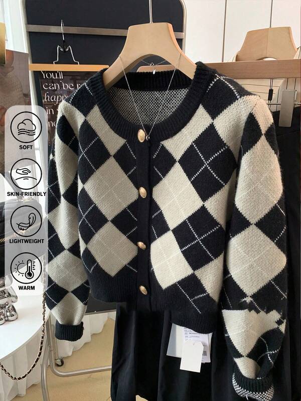 JIANHU Classic Argyle Knit Cardigan With Gold Button Details, Perfect For Fall And Winter Festivities, Elegant Yet Cozy For Holiday Gatherings