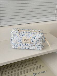 1件/套 灯芯绒蓝色碎花印花多功能旅行女孩洗漱化妆品收纳包，带拉链，女士便携大容量柔软化妆包，适合旅行、宿舍、居家使用，可收纳洗面奶、牙膏、口红、化妆刷和小物件，是送给妈妈和老师的完美礼物，也是生日礼物、婚礼纪念品、假日旅行必备收纳包的理想之选。