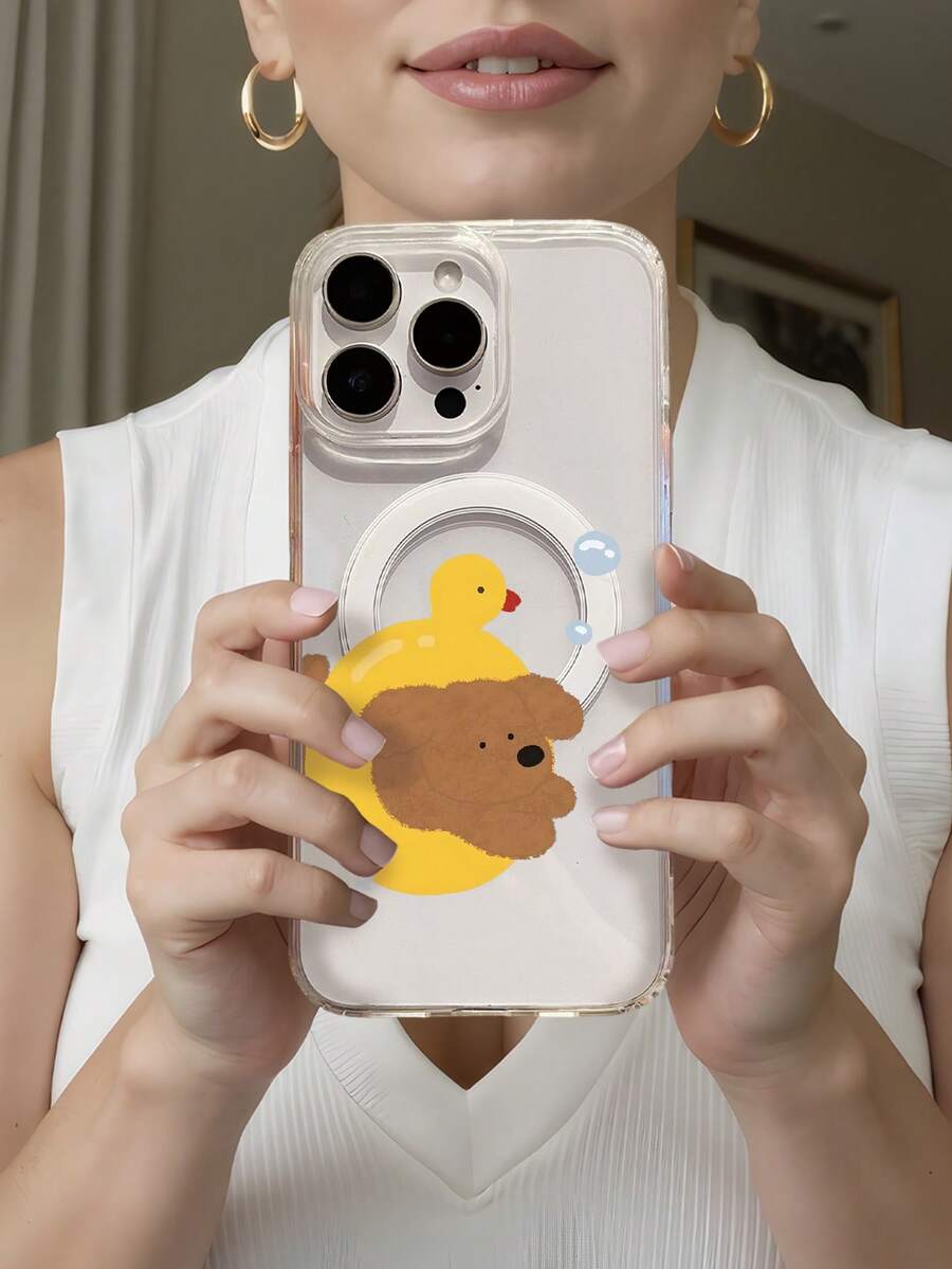 Funda Magnética Transparente para Teléfono con Patrón de Tema de Patito Amarillo y Oso Compatible con 16, 16 Pro, 16 Más, 16 Profesional Max, 15, 15 Más, 15 Pro, 15 Profesional Max, 14, 14 Más, 14 Pro, 14 Profesional Max, 13, 13 Pro, 13 Profesional Max, 12, 12 Pro, 12 Profesional Max, adecuado para las temporadas de primavera, verano, otoño e invierno. Más adecuado para hombres Mujer Halloween Navidad Día de San Valentín Regalo para familiares y amigos, funda de teléfono única con apariencia de alto valor, carga más conveniente. - transparente - Ver 1