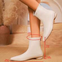 2025 Nuevos botines elegantes y cómodos para mujer de tacón bajo, puntera puntiaguda, unicolor, con cremallera trasera y suela de PU, adecuados para compras, vacaciones y viajes, color blanco para el Día de San Valentín, color negro para Halloween - Beis - Ver 5