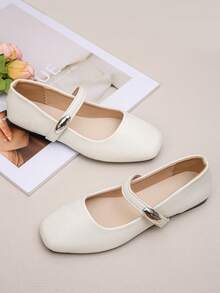 宽楦春秋新款时尚方头女式平底鞋，白色低帮PU休闲平底鞋，户外舒适，尺码36-43，轻便 - 白色 - 查看 8