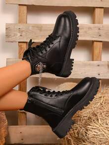 2025 Neue Frauen Punk Stil Schädel Kette Stiefel | Dicke Sohle Erhöhte Personalisierte Knöchel Stiefel | Modische Motorrad Stiefel | Unerlässlich für Halloween, Weihnachten und vielfältige Anlässe - Schwarz - Übersicht 6