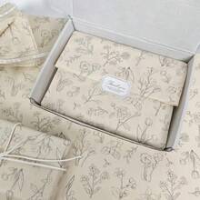 10张米色复古花卉图案薄纸，适合礼品装饰，可用于花束包装、礼盒衬里、填充纸、DIY等，是情人节、母亲节、生日、婚礼、毕业季及各种场合的理想之选。礼品包装薄纸、图案薄纸、薄纸片、包装纸 - 米色 - 查看 3
