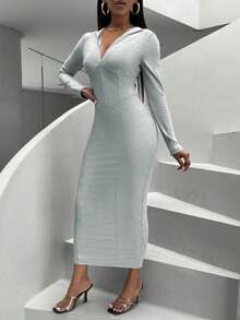 Vestido gris ajustado con capucha y cremallera para mujer - Gris Claro - Ver 4