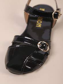 Sandalias de moda para niños para exteriores, zapatos planos de punta cuadrada para el verano, sandalias de una sola correa, nuevos zapatos para niñas, pantuflas de playa de moda - Negro - Ver 7