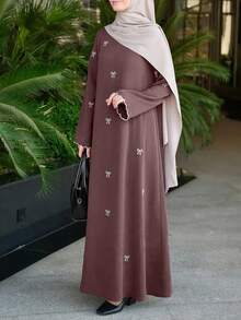 女士优雅蝴蝶结刺绣伊斯兰长袍 - 长款正式及休闲斋月礼服，及地长袍，适合斋月、祈祷、旅行 - 伊斯兰服装，宗教服饰，精致刺绣春季款 - 乾枯玫瑰色 - 查看 5