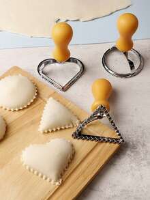 3件套意面制作器套装 - 高级哑光手柄，易于使用的压模和切割轮，适用于自制意面、饼干、馄饨、饺子模具 - 黃色 - 查看 9