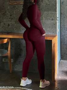 Bộ jumpsuit nữ Mystra kiểu dáng thường ngày, phối màu tương phản, có khóa kéo, màu sắc thanh lịch, thích hợp cho mùa xuân. - Màu Đỏ Sâu - Xem 7