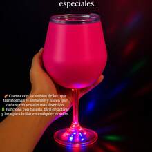 Copa desmontable de acero inoxidable FAB-20 / 410 ml con base iluminada LED y popote de acero - diseño elegante 2 en 1 tipo vino y cóctel, con tapa hermética, interior prismático y 15 colores brillantes ideales para fiestas, reuniones o uso diario - Verde - Ver 3