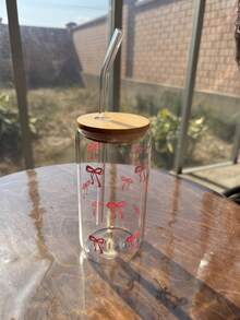 1个可重复使用的透明饮料杯，饰有蝴蝶结，配有竹制杯盖和吸管，大容量户外旅行饮料/果汁杯，适合夏季和冬季使用，生日/节日派对/圣诞节礼物 - 彩色 - 查看 3