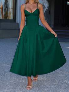 Unadoll 女士休闲性感低胸露背系带连衣裙，优雅设计，适合海滩度假、约会、日常穿着、生日、派对、情人节等夏季场合。 - 墨綠色 - 查看 7