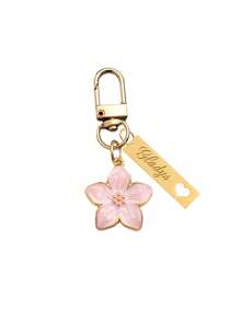 1个定制金属樱花钥匙扣，个性化不锈钢钥匙圈，可刻字，时尚复古，简约独特，秋季新款设计，男女通用，轻巧优雅的樱花造型，带吊牌，适合挂在包包、车钥匙上，情侣及节日礼物之选，精致浪漫