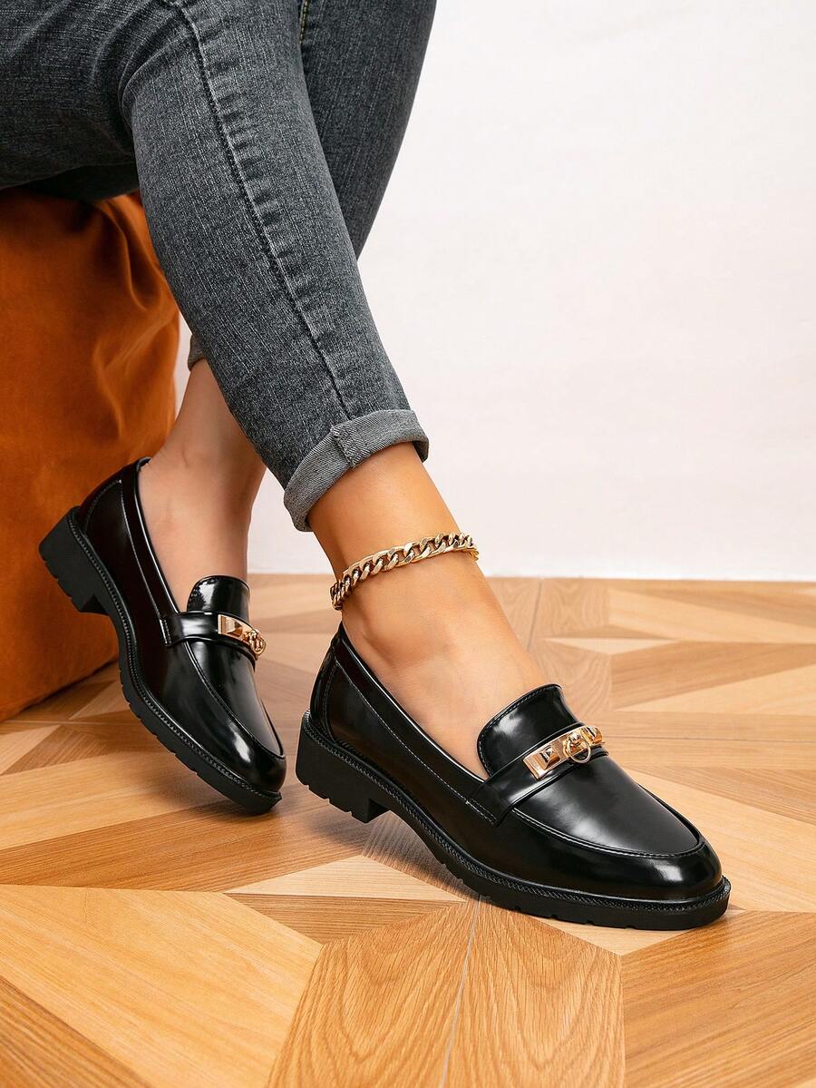 Mokasyny damskie, płaskie buty z okrągłym noskiem i metalową klamrą, damskie buty na co dzień w stylu retro, czarne buty, buty codzienne - Czarne - Zobacz 1