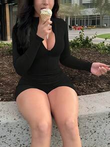 Sexy Slim-Fit Long Sleeve Zipper Short Jumpsuit For Fitness & Workout