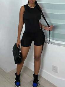 EARO 女士连体裤，休闲户外穿着，小圆领，后背隐形拉链，适合健身、瑜伽、普拉提等运动，百搭简约，高弹面料，柔软舒适，适合毕业季、返校季、Y2K 风格、音乐节、派对、春夏等多种场合，也适合婚礼等场合。 - 黑色 - 查看 5