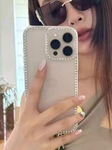 奢华闪亮水钻边框手机壳，兼容 15/15 Pro Max/15 Pro/15 Plus/11/12/13/14/16 Pro Max/XS/XR/11 Pro/11 Pro Max/12 Pro/12 Pro Max/13 Pro/13 Pro Max/7 Plus/14 Pro/14 Pro Max/14 Plus/16 Pro/16 Plus/7 Plus/8 Plus/8/SE2，时尚闪亮3D创意设计，防水防震防摔防刮花。 - 無色 - 查看 10