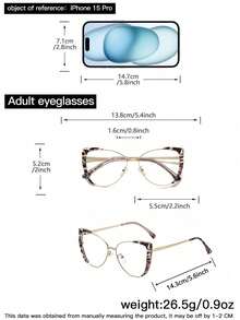一副优雅女士金属超大时尚眼镜，适合日常阅读、搭配服装和通勤。