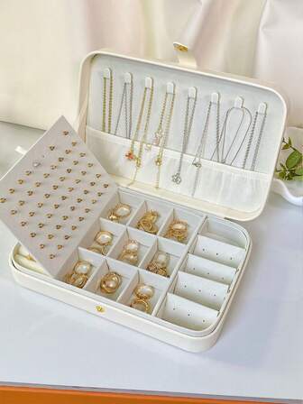 1个超大容量首饰盒，便携式首饰收纳盒，奢华皮革首饰盒，礼品皮革首饰盒，适合学校、旅行、宿舍使用，可收纳首饰及配饰，防尘防刮，是送给妈妈、女朋友、女孩的最佳圣诞礼物