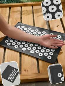 按摩瑜伽垫按摩垫针灸垫穴位按摩缓解疼痛压力背部身体疼痛尖刺垫，促进睡眠，减轻压力，适合家庭/办公室使用 - 黑色 - 查看 6