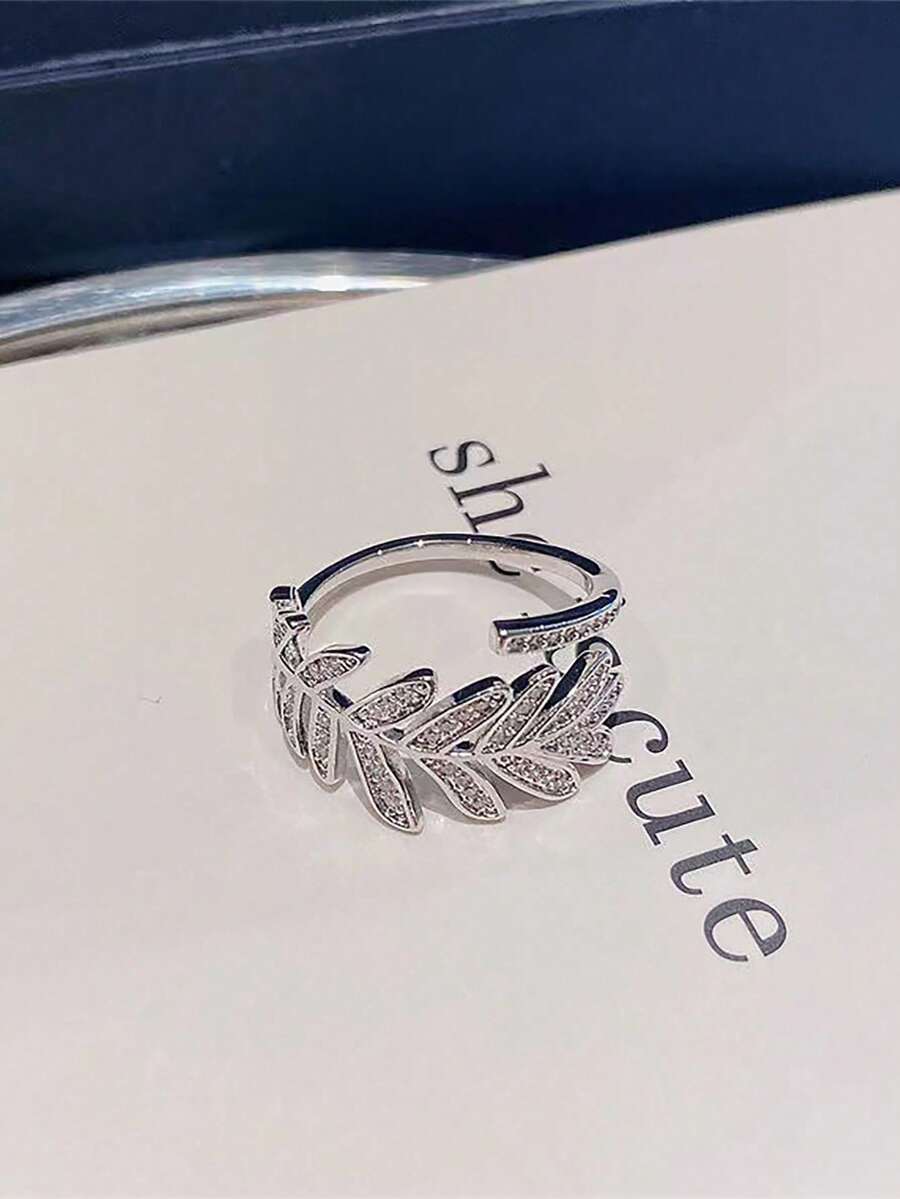 1 Peça Anel de Folha de Zircônia Cúbica Elegante e de Alta Qualidade, Ajustável para Mulheres, Adequado para Casamento e Eventos Formais