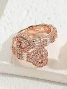 1枚优雅奢华镶嵌双心形戒指