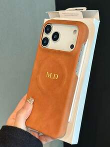 个性化姓名首字母刻字手机壳,兼容 17/16/15/14/13 Pro Max,复古皮革磁吸设计,防震防刮,支持无线充电,生日和圣诞节的完美礼物 - 橘色 - 查看 4