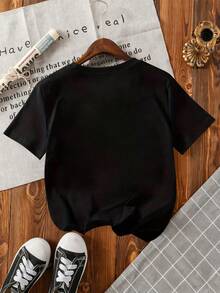 Young Boy Heart Gesture Print Round Neck Short Sleeve Casual T-Shirt - Black - View 2
