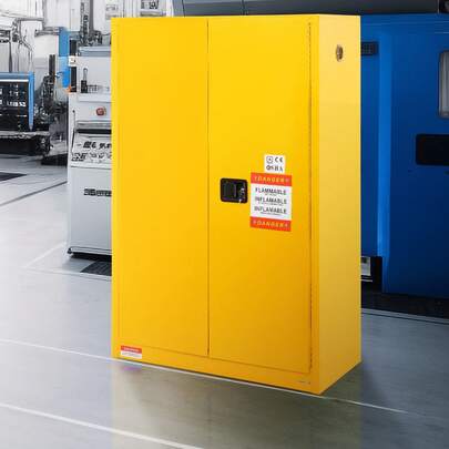 Gabinete para líquidos inflamables, 45 galones, gabinete de almacenamiento de líquidos inflamables de acero laminado en frío, 42,9 x 18,1 x 65,2 pulgadas, a prueba de explosiones con 2 estantes ajustables, 2 puertas manuales para uso industrial, amarillo