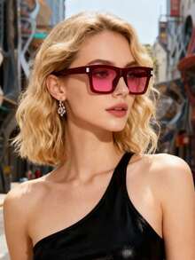 1 pieza Exquisito marco geométrico cuadrado de gafas de moda de color rojo vino para mujeres, adecuado para reuniones al aire libre, viajes y caminatas, exquisito y elegante, simple y versátil - Marco rojo vino con ribete rojo - Ver 2