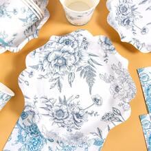 10pcs Blue And White Porcelain Petal Shaped Disposable Plate, Napkin And Cup Set, Includes Plates, Napkins And Cups, Suitable For 10 Guests, Disposable Paper Plate Party Supplies For Birthday, Wedding, Party, Family Picnic - Multicolor - View 5