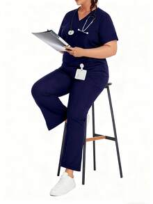cimmuovere Ensemble de blouse et pantalon fendu pour femmes grandes tailles, col en V unicolore, manches courtes. Tenue de travail pour infirmière, laboratoire ou vétérinaire, avec poches. Printemps - Bleu marine - Voir 9