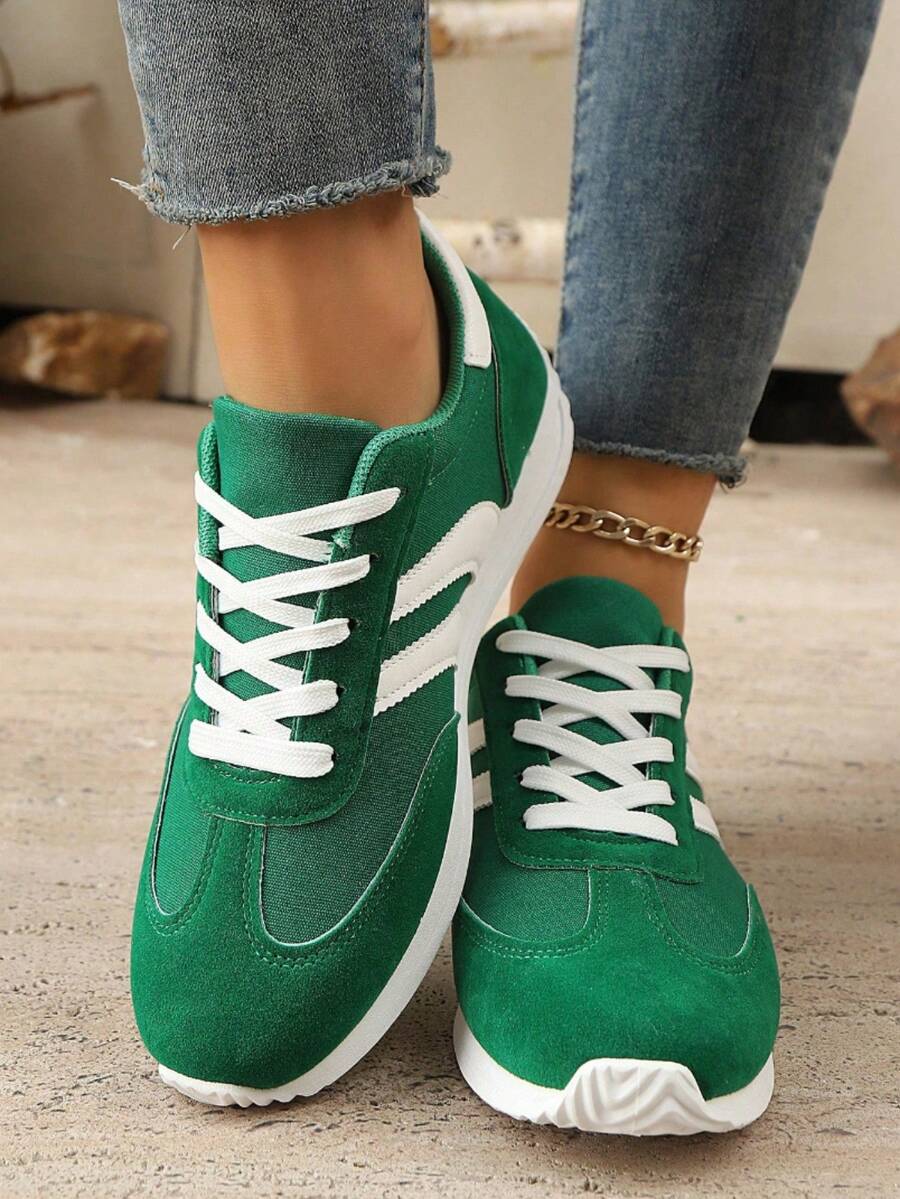 Women'S Retro Lightweight Slip-On Sneakers - White/Green & Red/White Color Options, Synthetic Cover Upper, Breathable Fabric Lining & Cushioned EVA/PVC Sole For Casual Sports & Casual Attire, Ladies Sneakers, Classic Stripe Design - 薄荷綠 - 查看 1