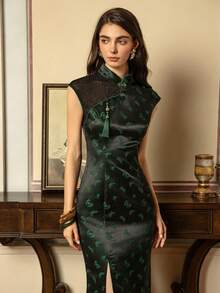 Faeriesty ​Exquisite Women's Modern Chinese Cheongsam With Elegant Small Mandarin Collar, Chic Cap Sleeves & Graceful Side Slit - Perfect For Business Banquets, Wedding Receptions, Charity Galas, Opera Nights, And Sophisticated Soirees.​​
