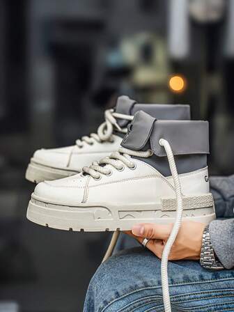 新款男士厚底高帮运动鞋，大码学生鞋，男士运动鞋