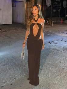 新款女士时尚露背金属环装饰性感优雅纯色比基尼套装，含迷你裙，适合海滩、度假、派对、夏季约会等场合。 - 卡其色 - 查看 3