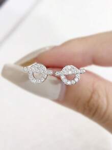 1Pair Classic Lovely Exquisite Earrings Moissanite Diamond Earrings S925 Sterling Silver Wedding Earrings Engagement Stud Earrings Luxury Jewelry For Gifts Girls Women Anniversary - Silver - View 2