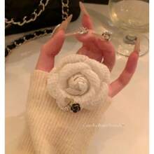 Autumn And Winter High-End Exquisite Small Fragrant Wind Camellia Brooch Female Retro Dead Leaf Rose Niche Design Versatile Accessories - Brown Flower Brooch - View 10