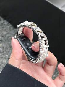 1 pieza Correa de mujer estilo veraniego, ligera y lujosa, de doble hilera, con tachuelas metálicas y perlas. Compatible con Mi Band 8 Pro/9 Pro, Mi Band 3/4/5/6/7, 8/8 NFC/9/9 NFC/10/10 NFC y Watch 4/Watch 5/Watch 6. - Plateado - Ver 7