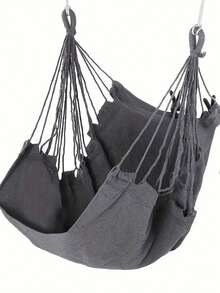 这款吊椅的设计旨在提供舒适放松的体验，让使用者可以轻轻摇晃，享受片刻宁静。无论是放置在户外花园、露台、阳台，还是度假胜地，吊椅都是一种广受欢迎的装饰品，能够为游客营造轻松愉悦的氛围。 - 彩色 - 查看 2