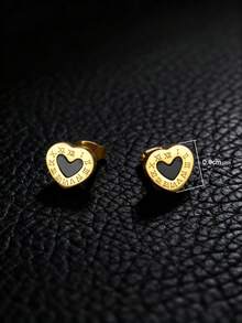1 Pair 18K Gold Plated Classic Roman Numeral Heart Shaped Stud Earrings, Suitable For Men And Women, Stainless Steel Material, Birthday Gift, Daily Decoration - Yellow Gold - View 3