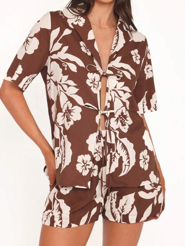 Vintage Floral Print Tie-Up 2-Piece Set - Short Sleeve Top + Shorts, Casual Summer Vacation Style