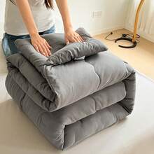 1pc Solid Gray Comforter, Minimalist Nordic Style Polyester Filled Bedding For Autumn/Winter, With 3D Quilting Details, Wavy Edges, And Round Embossed Patterns For Warmth, Breathability, And Lightweight Durability, Suitable For All Seasons, Perfect Gift For Christmas, New Year, Thanksgiving, And Home Essential - Grey - View 2