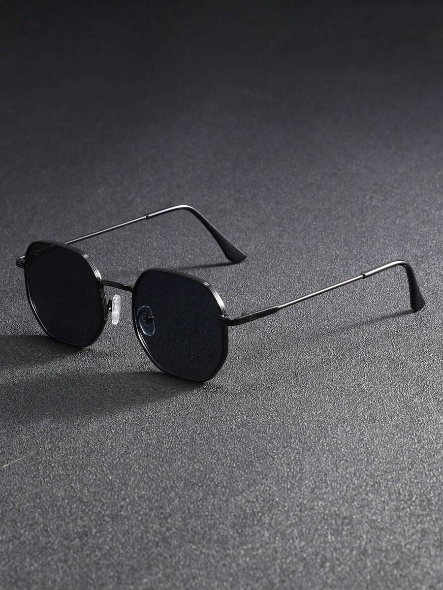 1 par de gafas de sol con marco de metal y bordes geométricos personalizados para hombres, adecuadas para exteriores, viajes, transporte y protección solar - negro gris - Ver 1