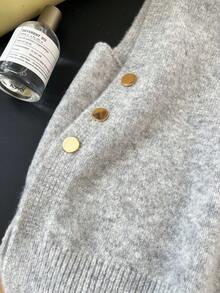 1件女士纯色圆领休闲侧边金属纽扣装饰开衩背心，无袖针织毛衣背心 - 淺灰色 - 查看 9